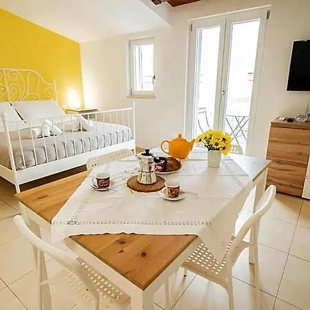 Alloggi Del Sole Bed and Breakfast 3*