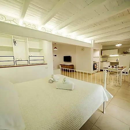Alloggi Del Sole Bed and Breakfast